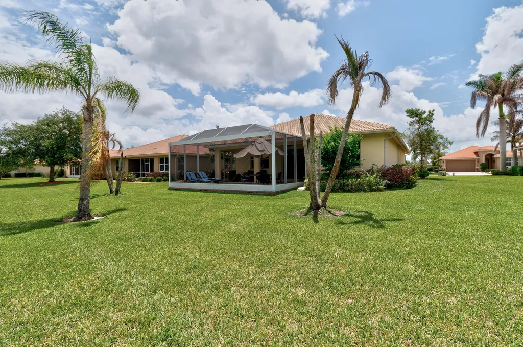 3266 Sussex Way Vero Beach FL 32966