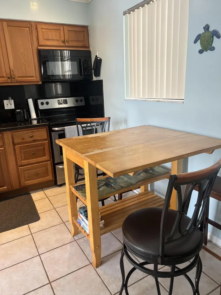 322 Harding Street Hollywood FL 33019