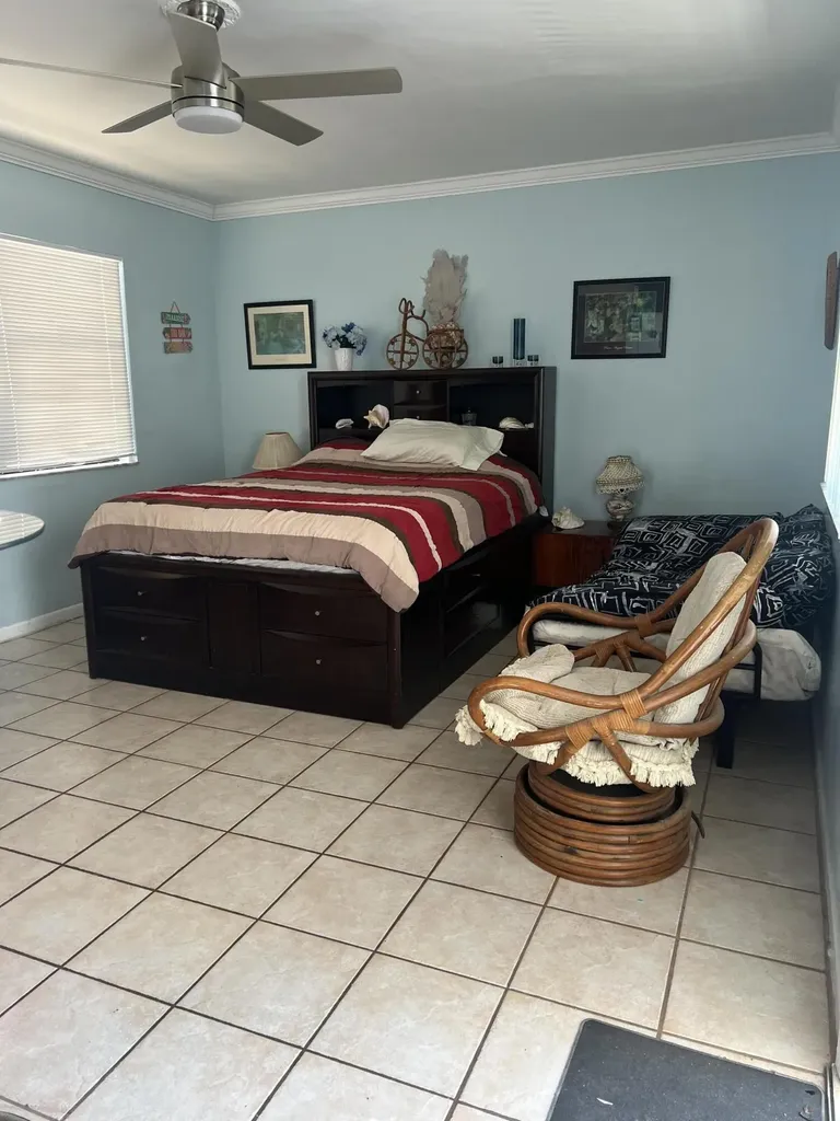 322 Harding Street Hollywood FL 33019