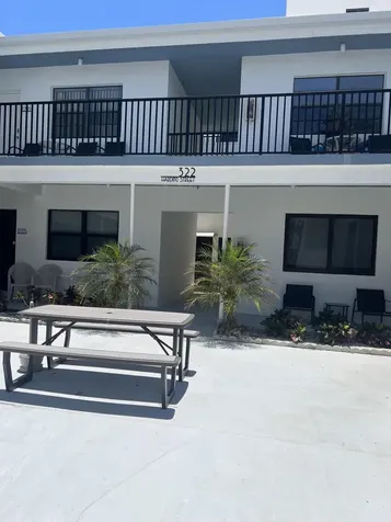 322 Harding Street Hollywood FL 33019