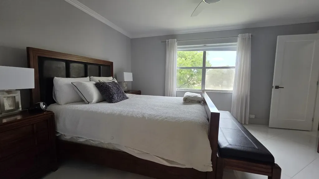 9301 Sunrise Lakes Boulevard Sunrise FL 33322