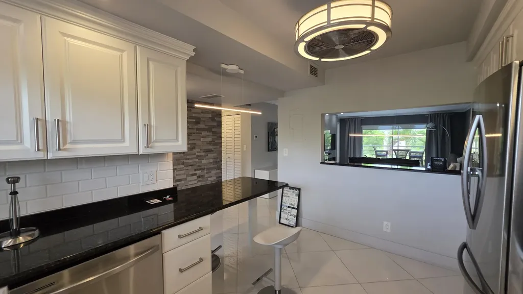 9301 Sunrise Lakes Boulevard Sunrise FL 33322