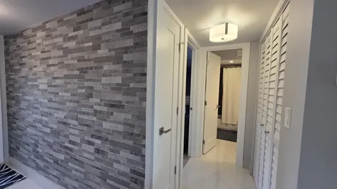 9301 Sunrise Lakes Boulevard Sunrise FL 33322