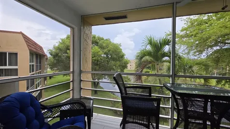 9301 Sunrise Lakes Boulevard Sunrise FL 33322