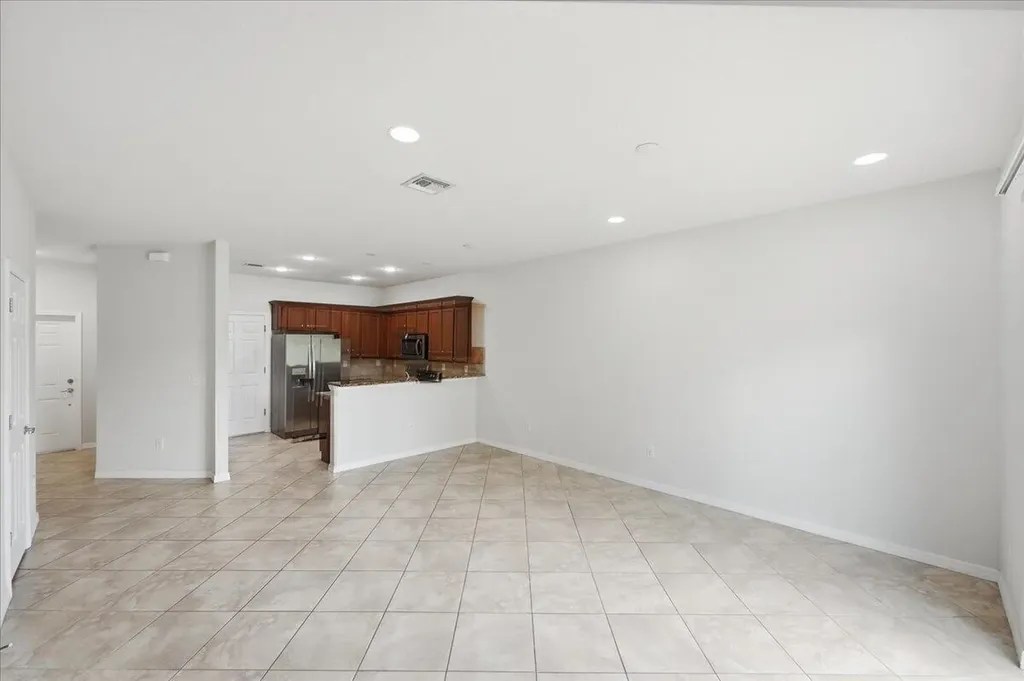 1069 Normandie Way Vero Beach FL 32960