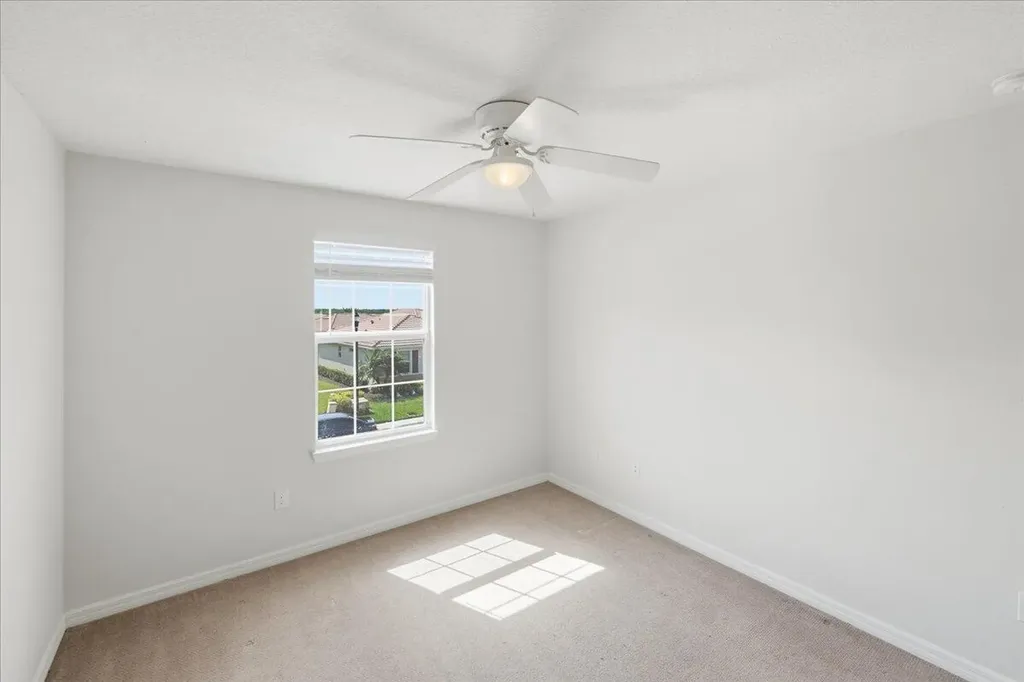 1069 Normandie Way Vero Beach FL 32960