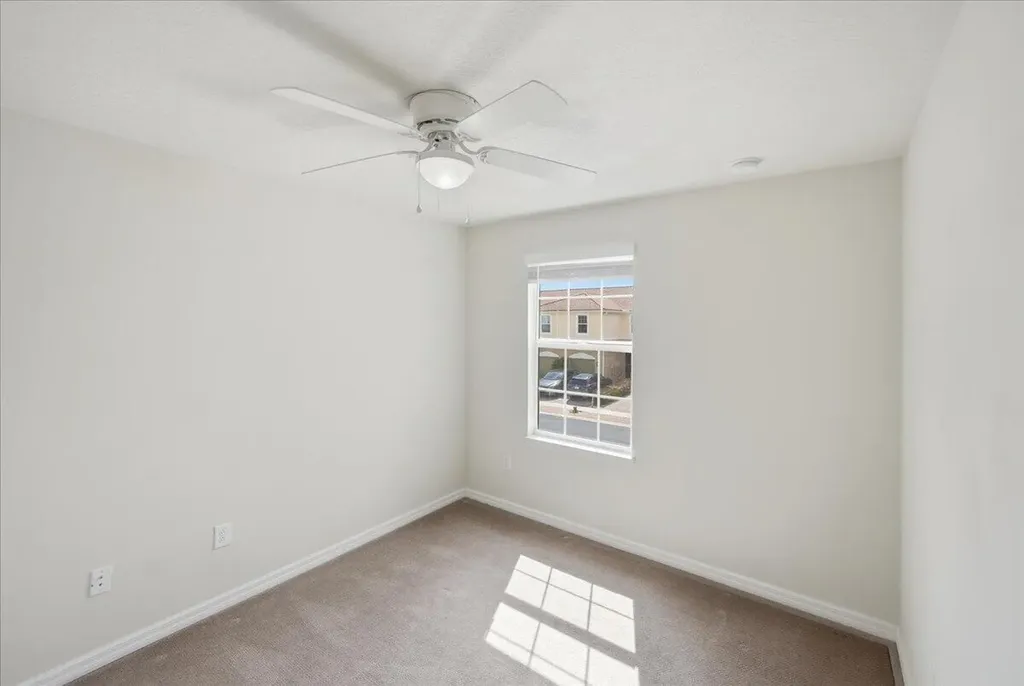 1069 Normandie Way Vero Beach FL 32960