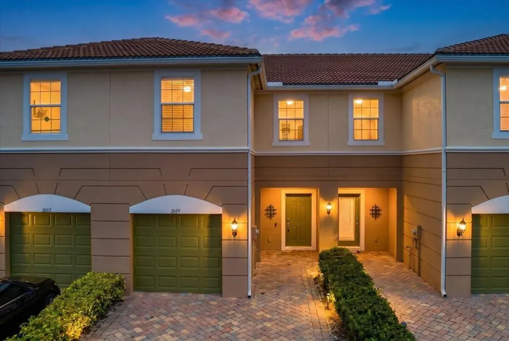 1069 Normandie Way Vero Beach FL 32960