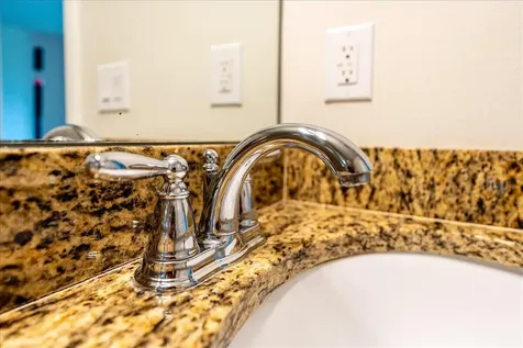 1069 Normandie Way Vero Beach FL 32960