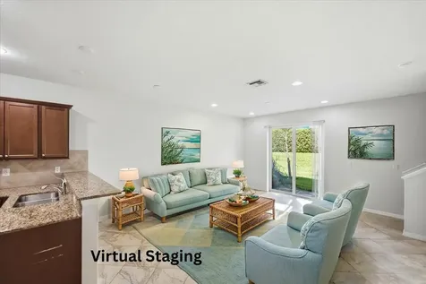 1069 Normandie Way Vero Beach FL 32960
