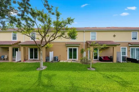 1069 Normandie Way Vero Beach FL 32960