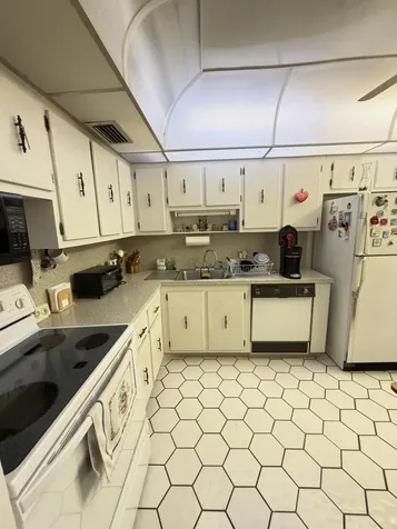 20301 W Country Club Drive Aventura FL 33180