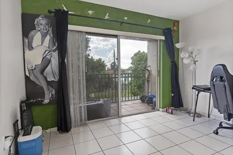 700 SE 9th Court Hialeah FL 33010