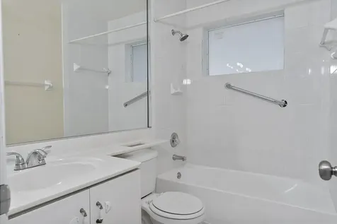 700 SE 9th Court Hialeah FL 33010