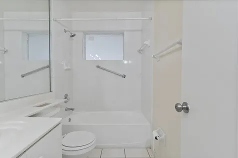 700 SE 9th Court Hialeah FL 33010
