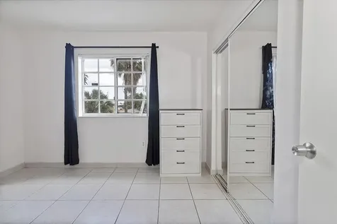 700 SE 9th Court Hialeah FL 33010