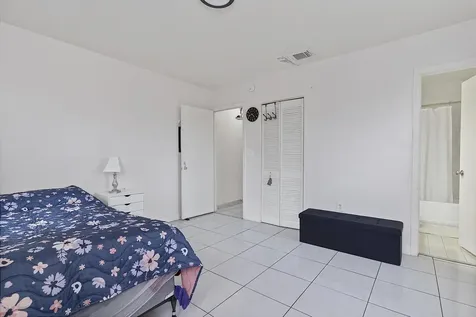 700 SE 9th Court Hialeah FL 33010