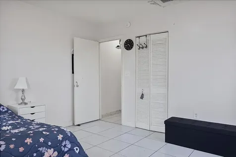700 SE 9th Court Hialeah FL 33010