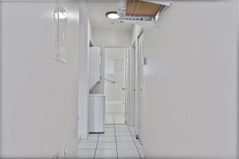 700 SE 9th Court Hialeah FL 33010
