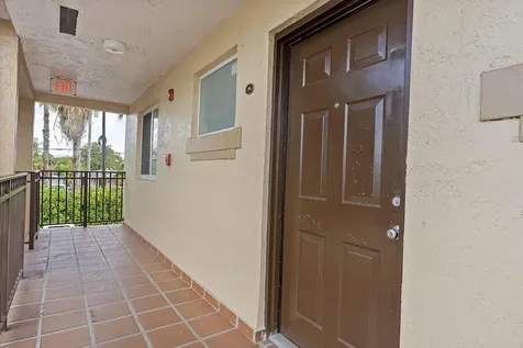 700 SE 9th Court Hialeah FL 33010