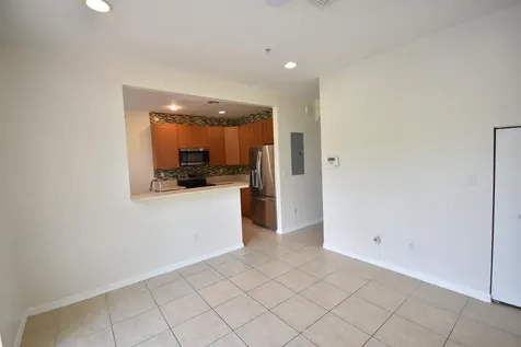 2851 W Prospect Road Tamarac FL 33309