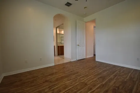 2851 W Prospect Road Tamarac FL 33309