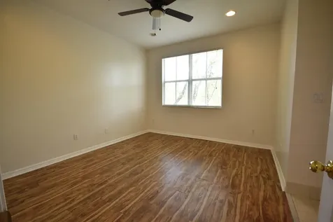 2851 W Prospect Road Tamarac FL 33309