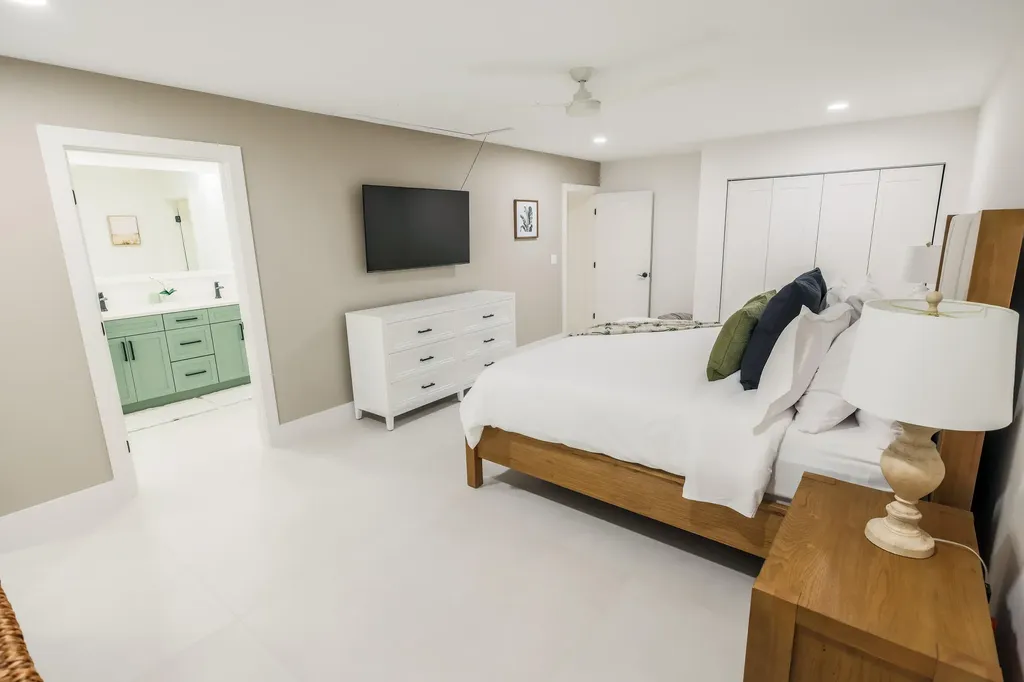 3127 Sherwood Boulevard Delray Beach FL 33445