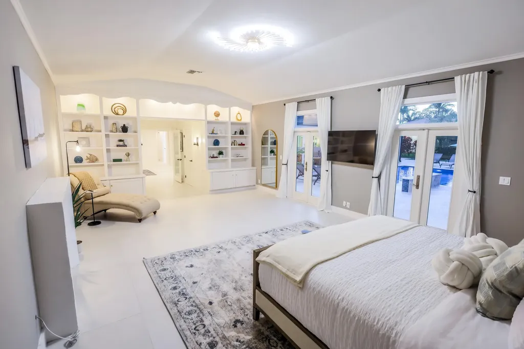 3127 Sherwood Boulevard Delray Beach FL 33445