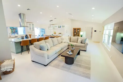 3127 Sherwood Boulevard Delray Beach FL 33445