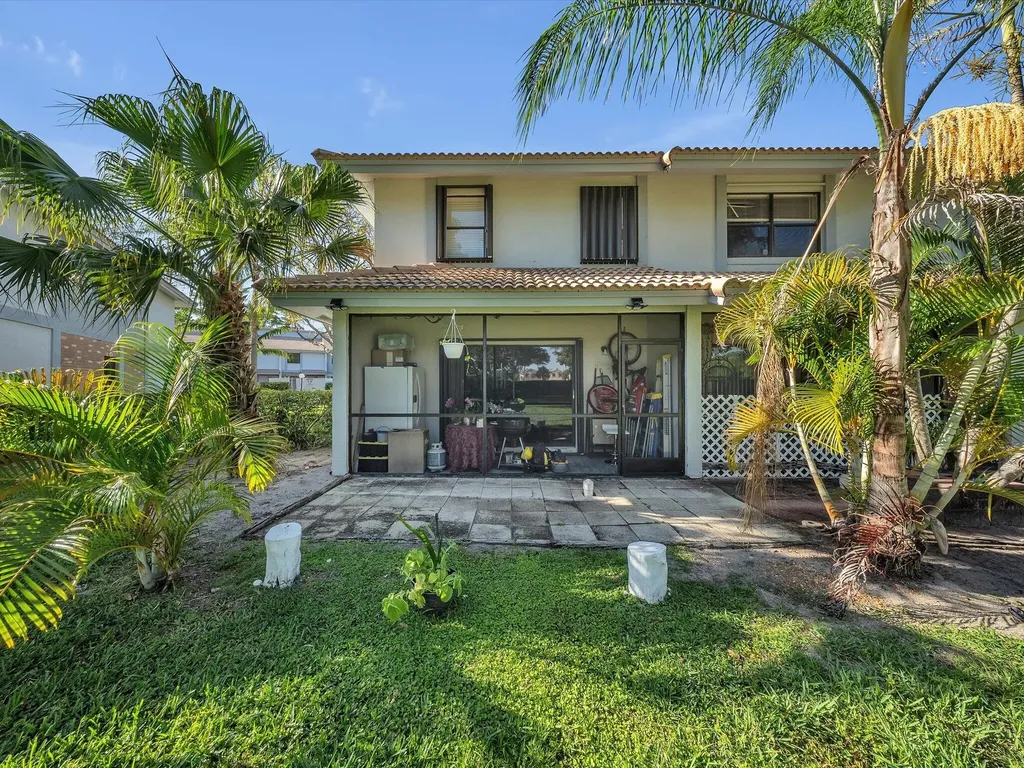 9867 Riverside Drive Coral Springs FL 33071