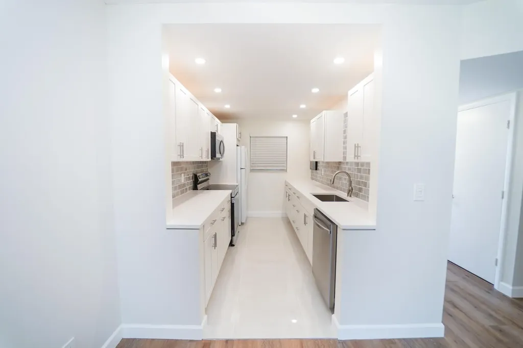 2660 SW 22nd Avenue Delray Beach FL 33445