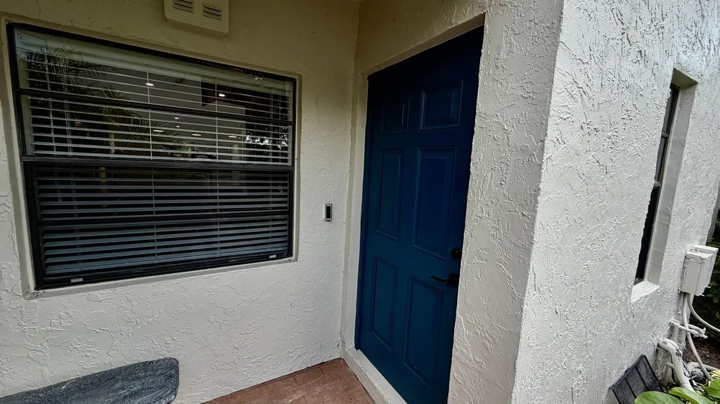 21695 Tall Palm Circle Boca Raton FL 33433