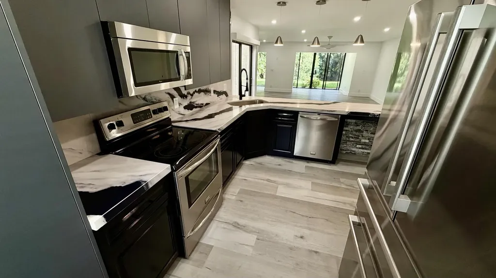 21695 Tall Palm Circle Boca Raton FL 33433