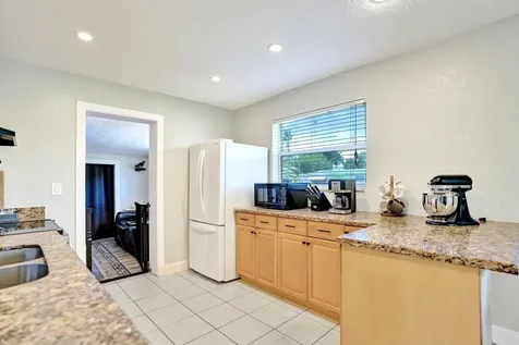 5740 SW 38th Street Davie FL 33314