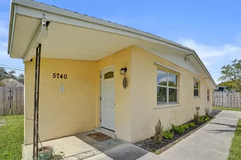 5740 SW 38th Street Davie FL 33314