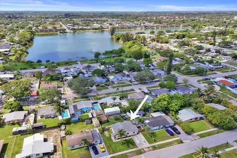 5740 SW 38th Street Davie FL 33314