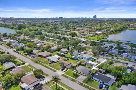 5740 SW 38th Street Davie FL 33314
