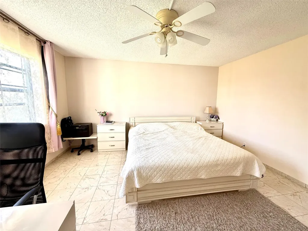 9440 SW 8th Street Boca Raton FL 33428