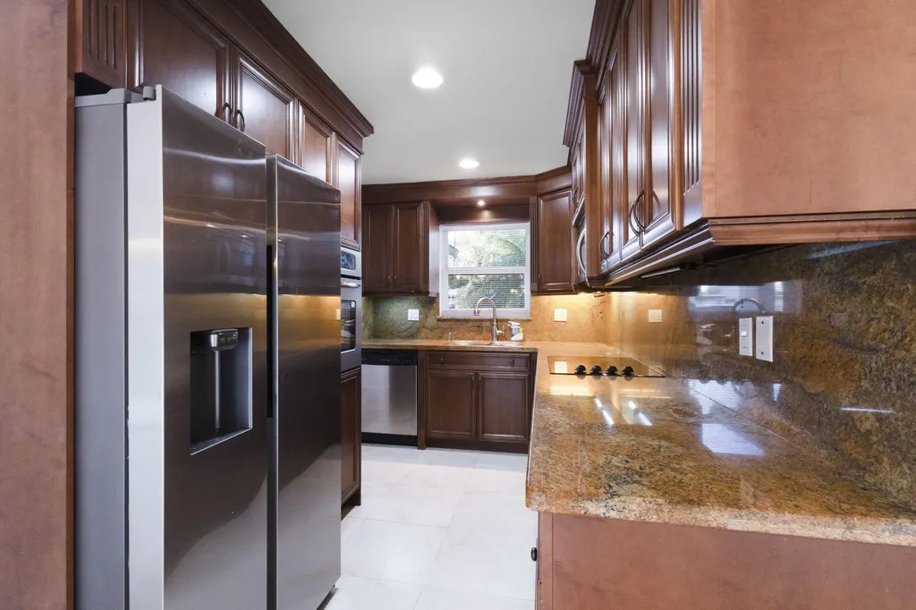 2940 NE 18th Street Pompano Beach FL 33062