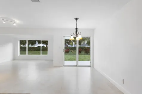 2940 NE 18th Street Pompano Beach FL 33062