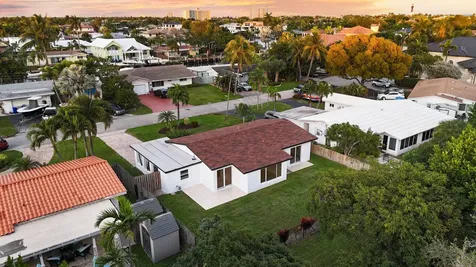 2940 NE 18th Street Pompano Beach FL 33062