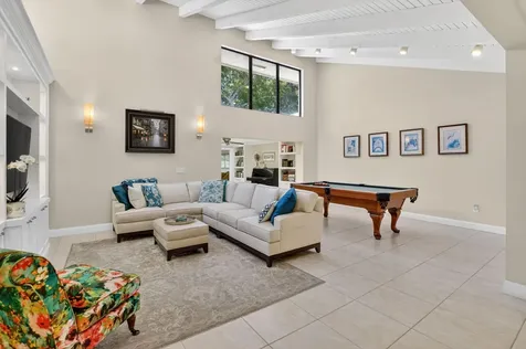 8208 Casa Del Lago Boca Raton FL 33433