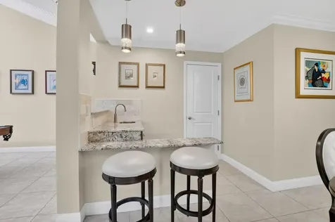 8208 Casa Del Lago Boca Raton FL 33433