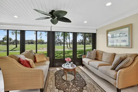 8208 Casa Del Lago Boca Raton FL 33433