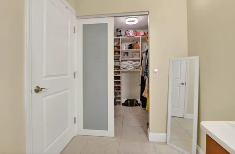 8208 Casa Del Lago Boca Raton FL 33433