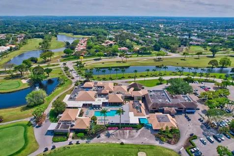 8208 Casa Del Lago Boca Raton FL 33433