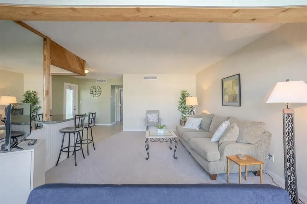 2731 NE 14th Street Pompano Beach FL 33062