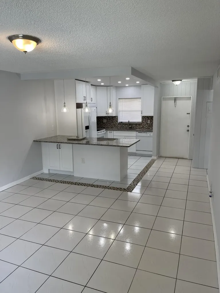 440 SE 2nd Avenue Deerfield Beach FL 33441
