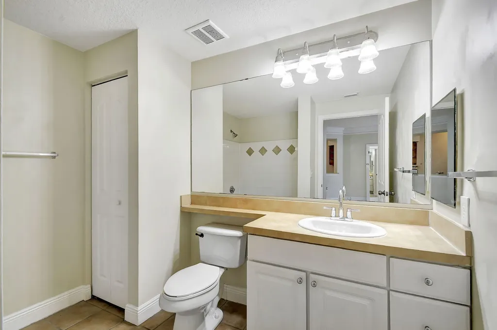 9849 Baywinds Drive West Palm Beach FL 33411
